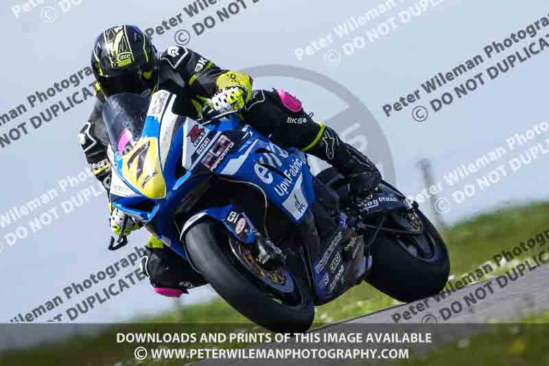 anglesey no limits trackday;anglesey photographs;anglesey trackday photographs;enduro digital images;event digital images;eventdigitalimages;no limits trackdays;peter wileman photography;racing digital images;trac mon;trackday digital images;trackday photos;ty croes